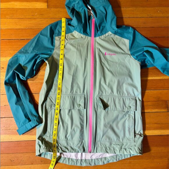 Cotopaxi Womens Rain shell/Raincoat Sz Large Soft Blue/green - Picture 7 of 9